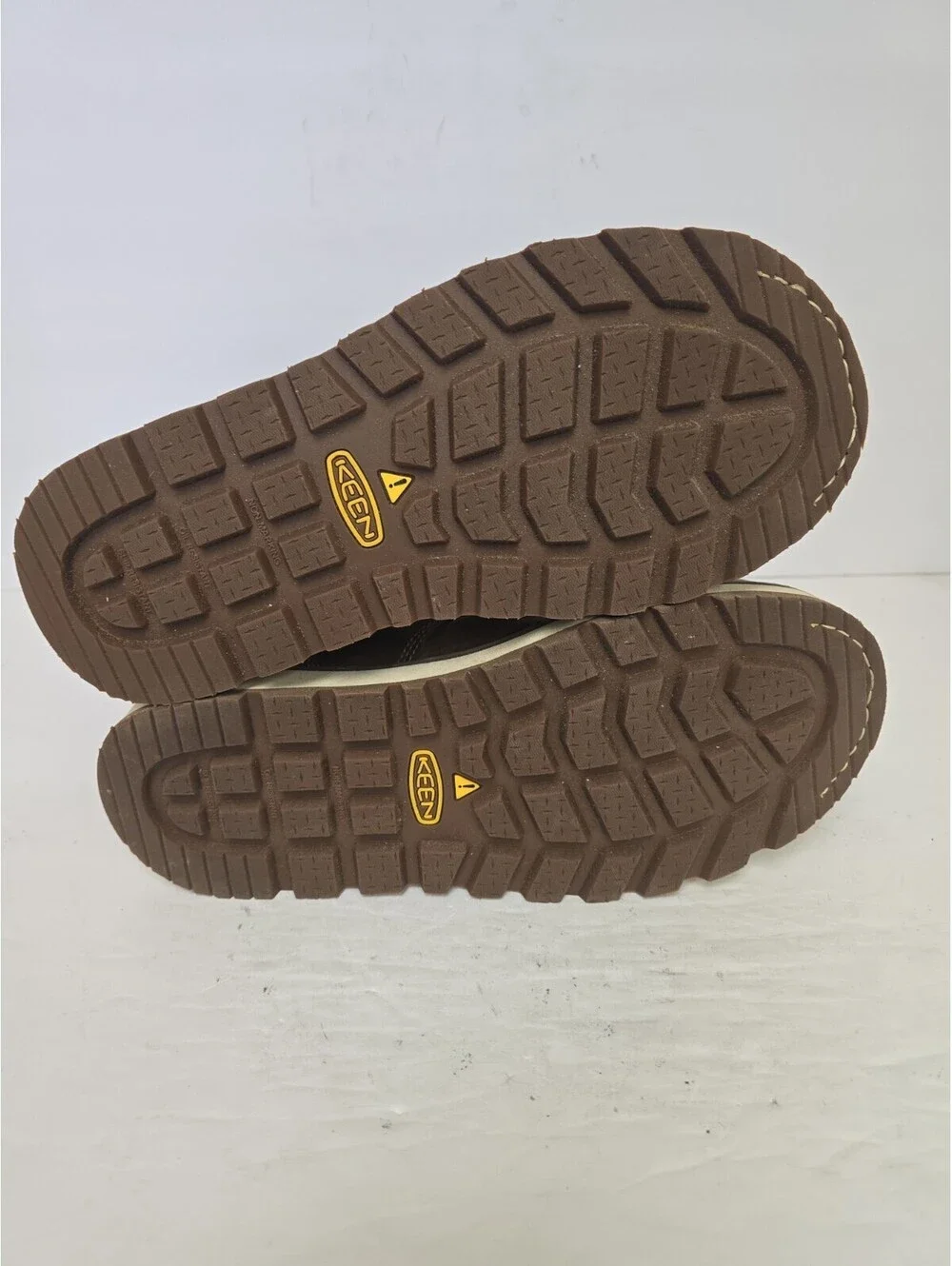KEEN Men's 8 Inch Cincinnati Composite Toe Waterproof 1025690 Work Boot 8D